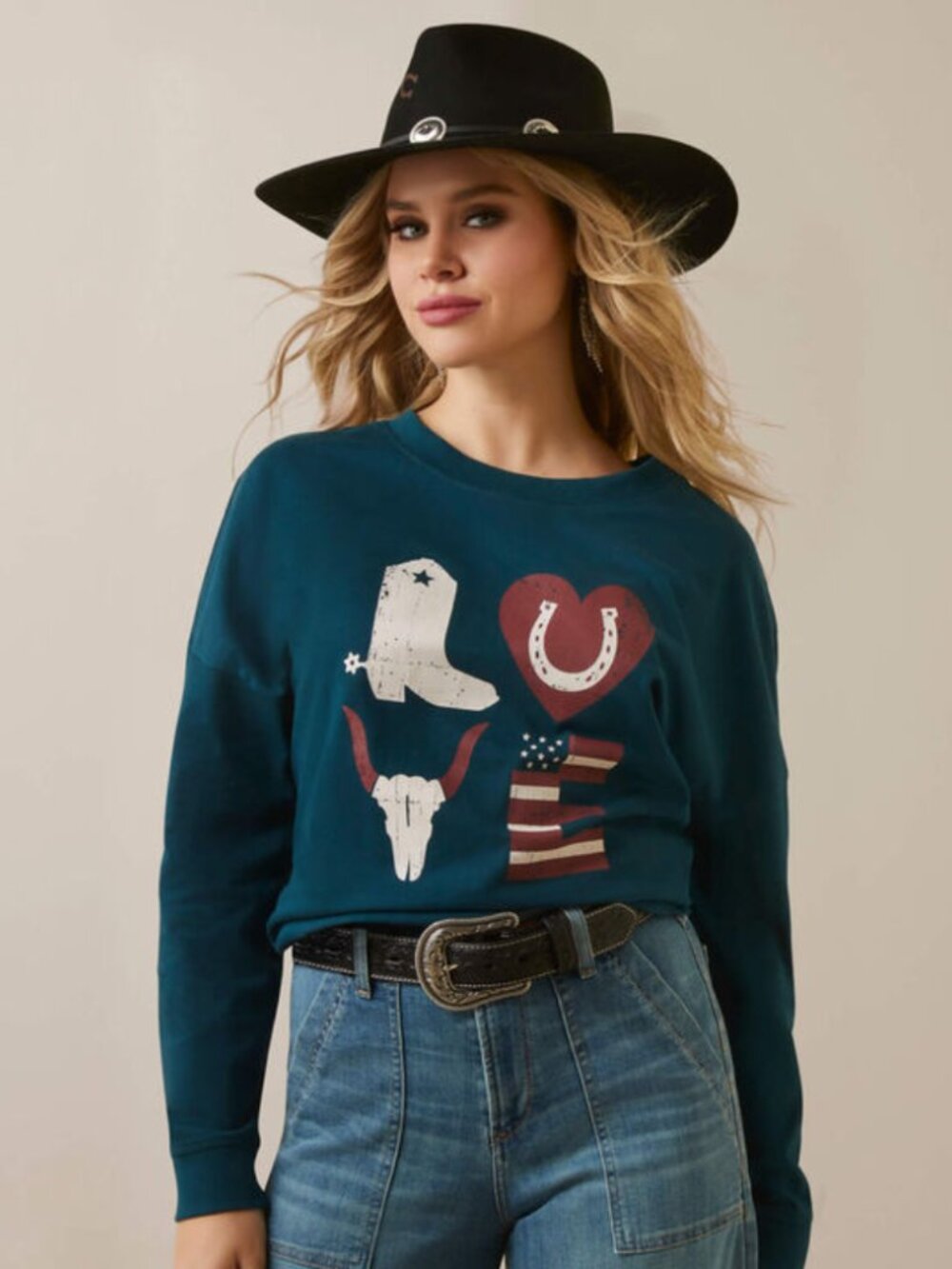 ARIAT Women's M Love Oversized Tee Long Sleeve Logo Spell Out